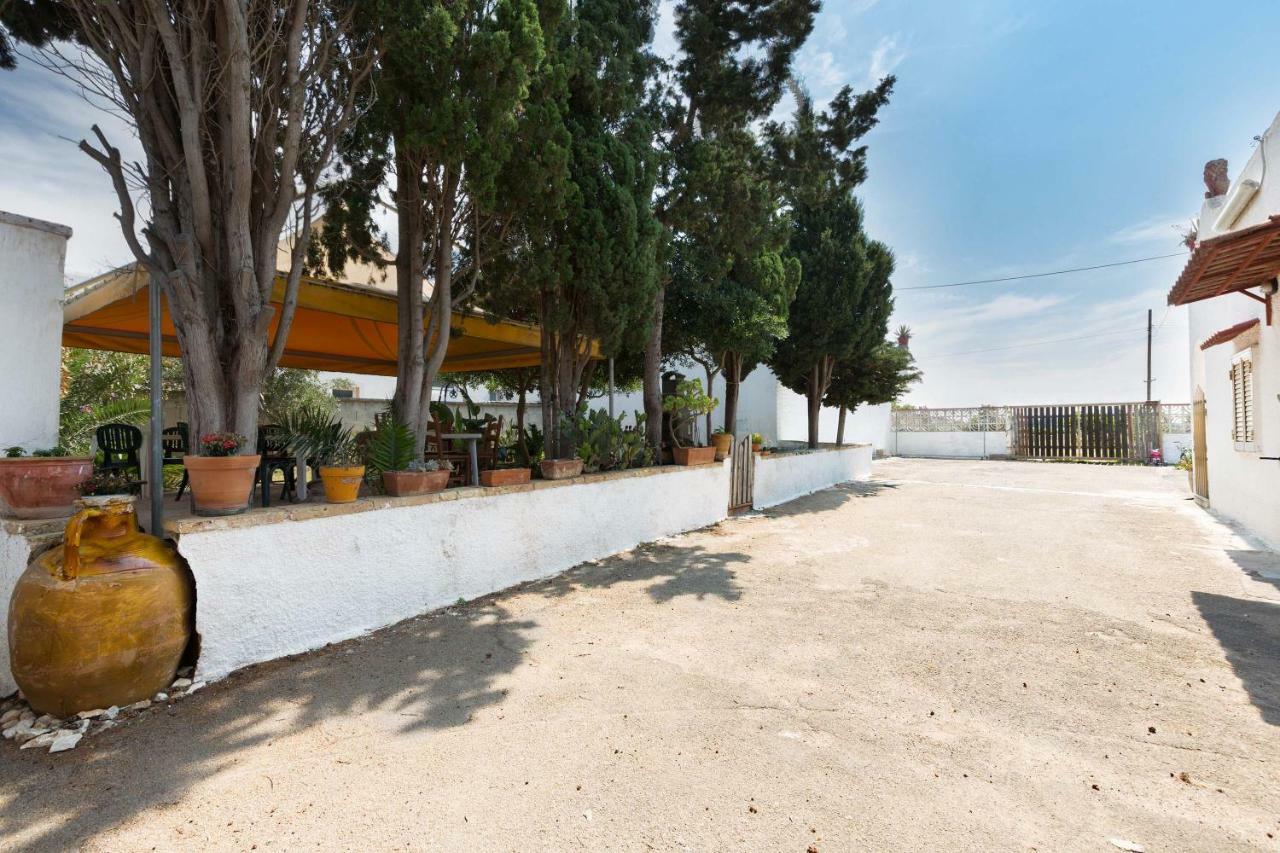 Tenuta Fioravante By Barbarhouse Torre Lapillo Exterior foto